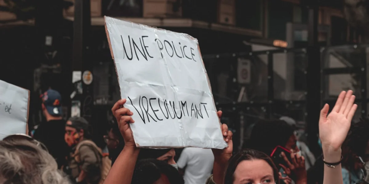 서울시내버스 노사… 임금협상 자정소까지!