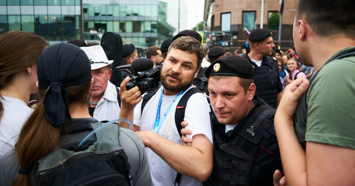 윤석열 전 대통령, 내란 혐의로 무기징역 / 역사적 사례 언급 논란