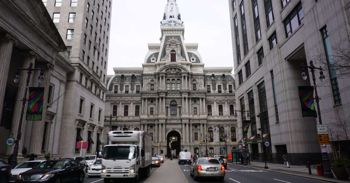 이재명, 4선 의원 박홍근 예산처장 지명 / 통합 중심 인사 추진