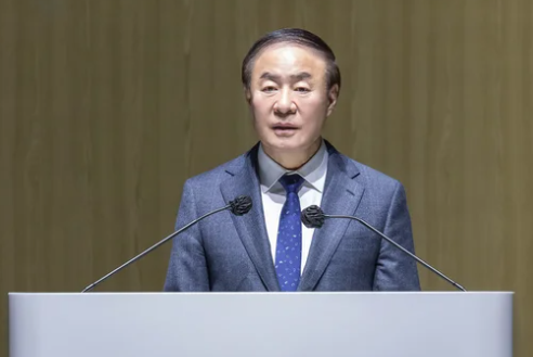 삼성전자 사옥과 임원 보수 현황 표