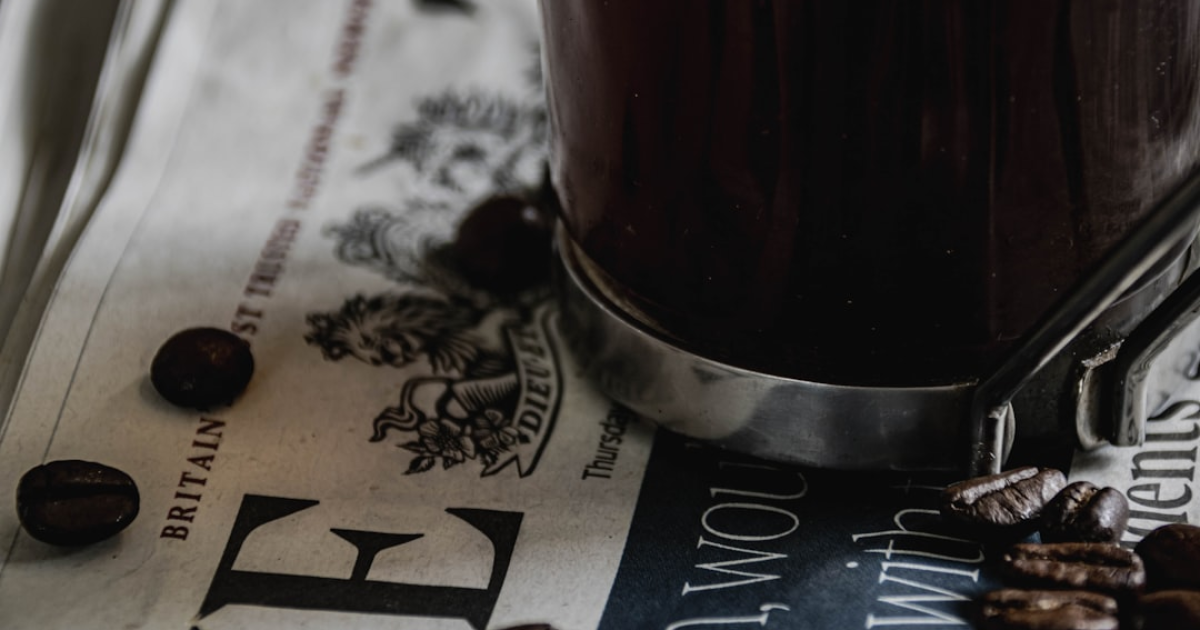 이란, 하메네이 사망 후 파괴적 반격 / 트럼프, 국민봉기 요구