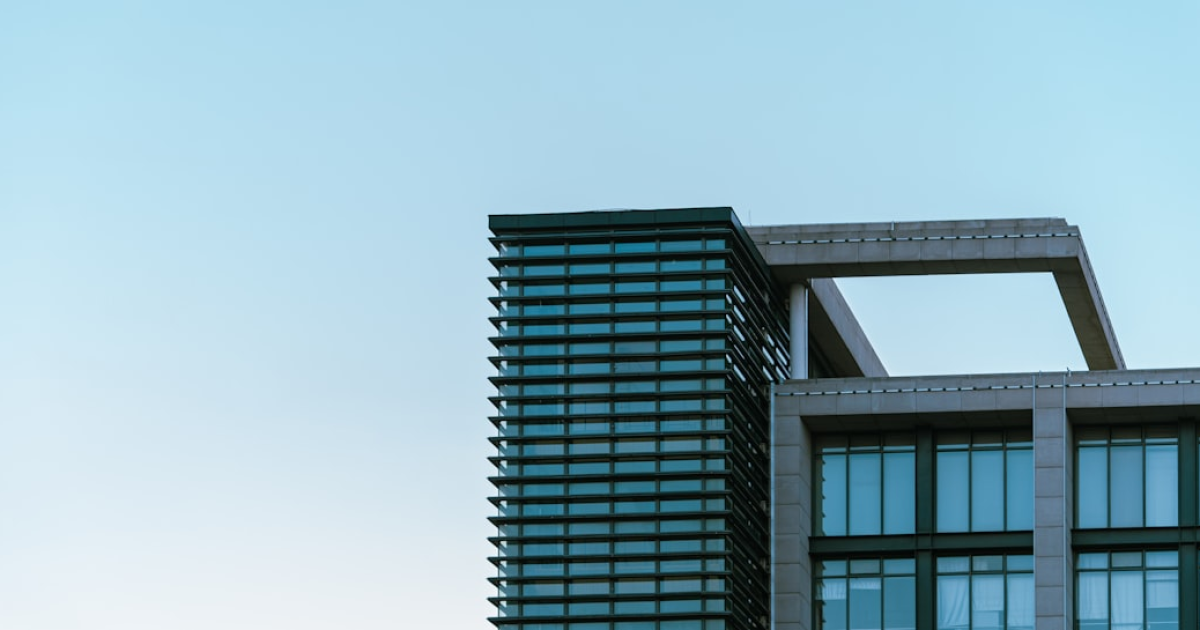 트럼프, 이란 공습 명령 10시간 전 / 기만전술 노름