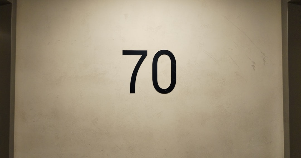 코스피 상승 그래프와 증권 거래소