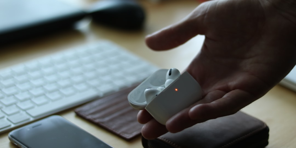 유흥식 추기경, '사람을 보면 늘 미소를 지은다' - 돈 라자로 신부가 나눈 평화와 정의, 연대의 메시지 관련 이미지